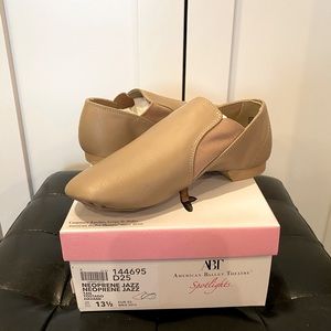 13.5 kids tan jazz shoes ABT